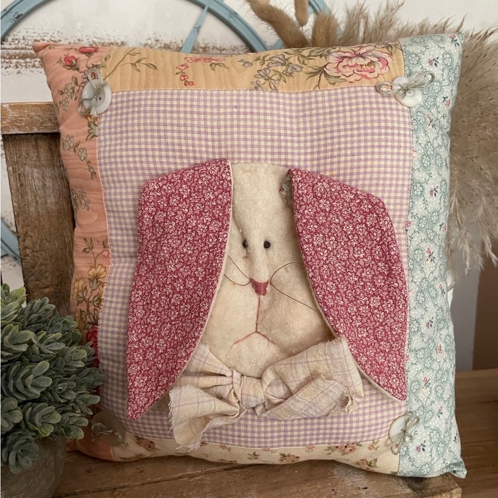 Handcrafted 3D Easter Bunny Decorative Patch Pillow NEW